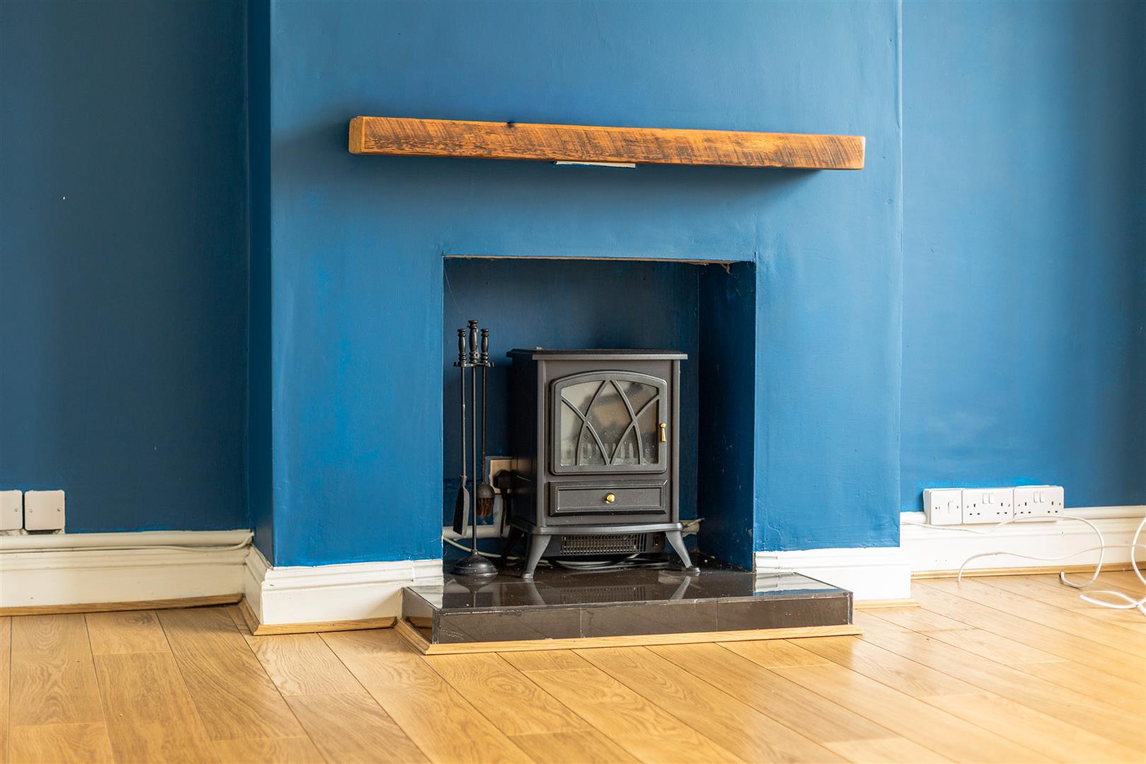 Lon Coed Bran, Cockett, Swansea, SA2 0YQ